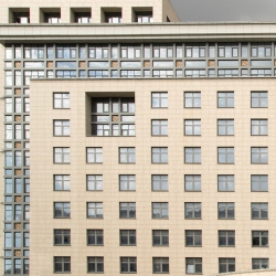 Многофункциональный центр 
«Новый Арбат, 32»
